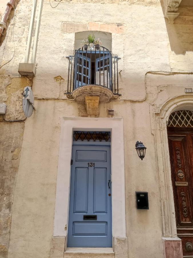 Romantic And Historical Maisonette In The Center Of Valletta Mbal1-1 מראה חיצוני תמונה