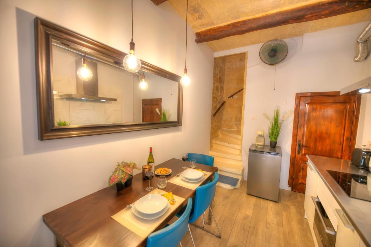 Romantic And Historical Maisonette In The Center Of Valletta Mbal1-1 מראה חיצוני תמונה